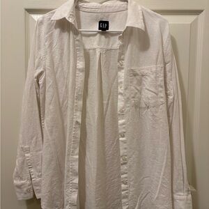 GAP Women’s Linen Button Down Shirt